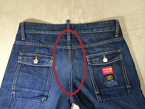 お見積り時の撮影　股より上を背面から